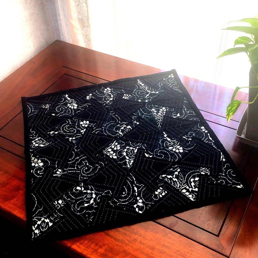 Used Kyo-zome and Aizome table center, tapestry, square, Japanese accessory, placemat, patchwork