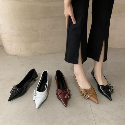 High Heels Women's Autumn and Winter 2025 New Thin Heels Retro Shallow Mouth Pointed Head Low Heel Soft Leather Work Professional Single Shoes