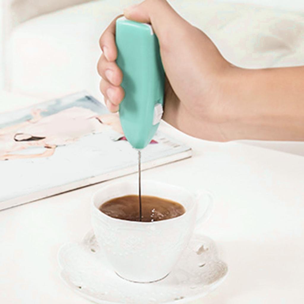 Frusta Elettrica a Mano Senza Fili Alimentata a Batteria Piccola in Plastica e Metallo Frusta a Mano Domestica per la Casa