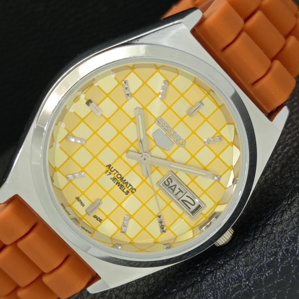 

SEIKO 5 AUTOMATIC JAPAN MENS 6309A REFURBISHED YELLOW COLOR DIAL WATCH a440283-4 Sk-a440283