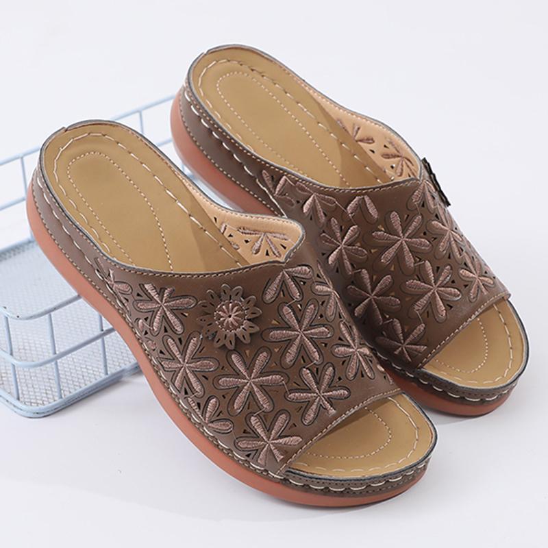 

Женские тапочки на платформе Lucyever Vintage Flower 2024 года, летние босоножки на танкетке с открытым носком, удобные женские туфли больших размеров для повседневной носки 35-43 40 кофейный