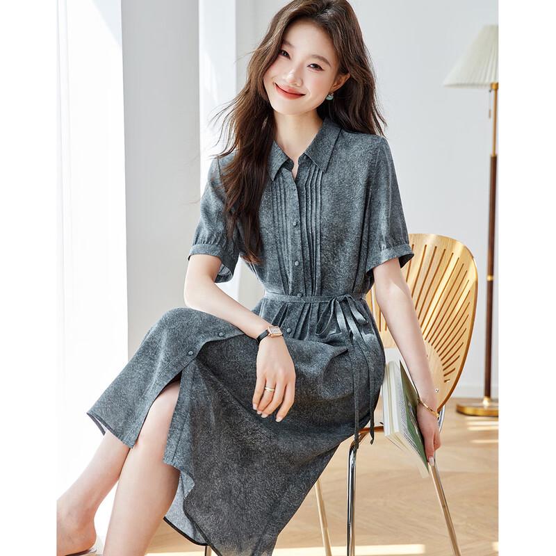 

ПлатьеSrcr из шелка 16 момми с лацканами и коротким рукавом M