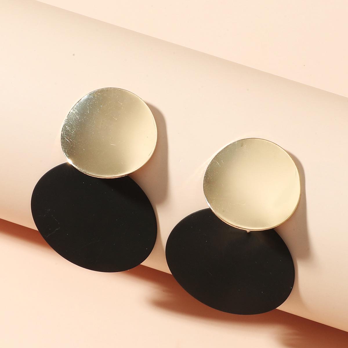 

Минималистичные геометрические круглые серьги-пусеты из запеченной эмали для женщин чёрный