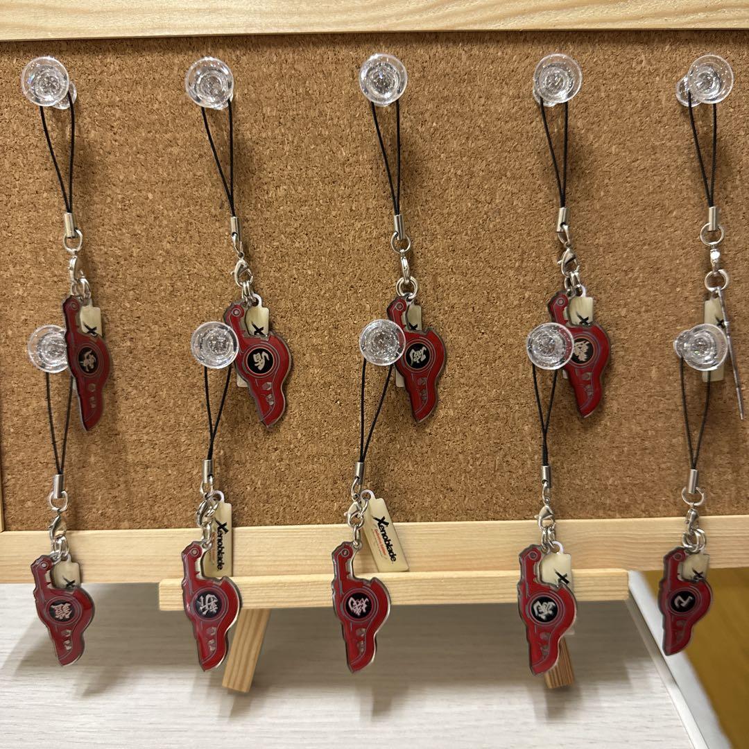 

[Б/У] Металлическая коллекция Xenoblade Все типы