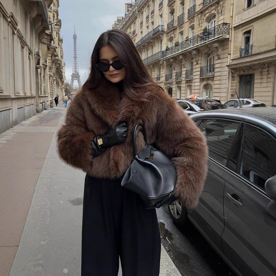 European and American new fox fur jacket winter thickened black imitation fur women's clothing short environmentally friendly plush fur top