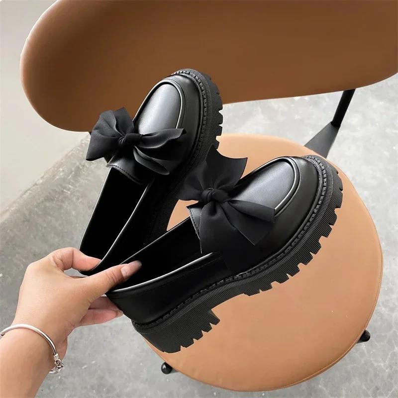 Women's High Heels Loafers Bow Tie Round Toe Square Heel Slip on Women Shoes Square Heel Round Head Patent Leather Leisure Shoes
