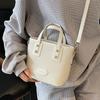 Spring New Korean Version Casual Contrasting Color Fashionable Portable Bucket Bag Women's Commuting Versatile Simple Shoulder Messenger Bag