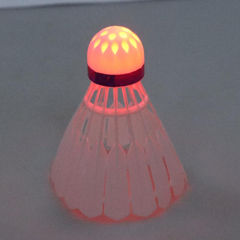 Leuchtender Winddichter Leuchtender Badmintonball, Super Langlebig und Unzerbrechlich, Outdoor Fluoreszierender Heller Nylonball mit Licht