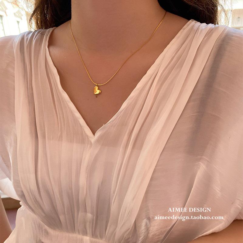 18K Gold-Plated Heart-Shaped Pendant Necklace with Fine Titanium Steel Chain