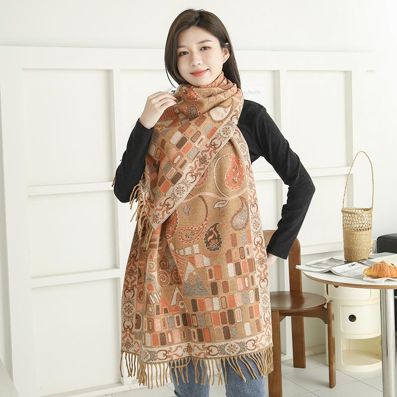 Ethnic Style Scarf for Women Winter High End Imitation Cashmere Scarf Versatile Ladies Shawl Tassel Retro Jacquard Scarf