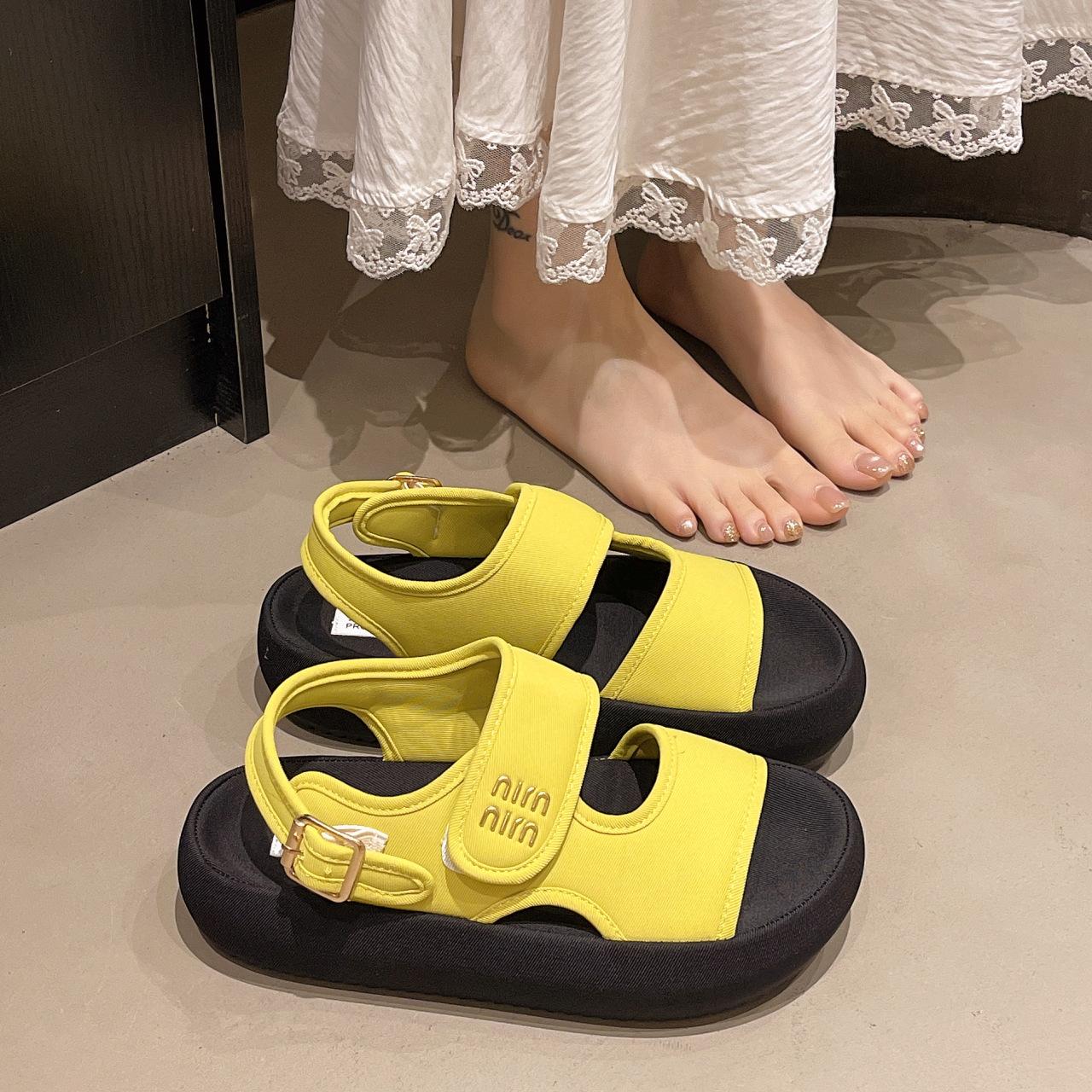 

Large size women s shoes 41 to 43 wide fat feet versatile platform Velcro sandals women s summer fashion one-word heightening beach shoes 42 жёлтый