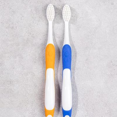 Children'S Dental Care Toothbrushes (2 Packs)
