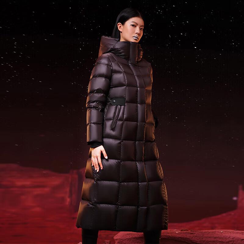 Tanboro Women's Long Goose Down Hooded Puffer Coat TD236890