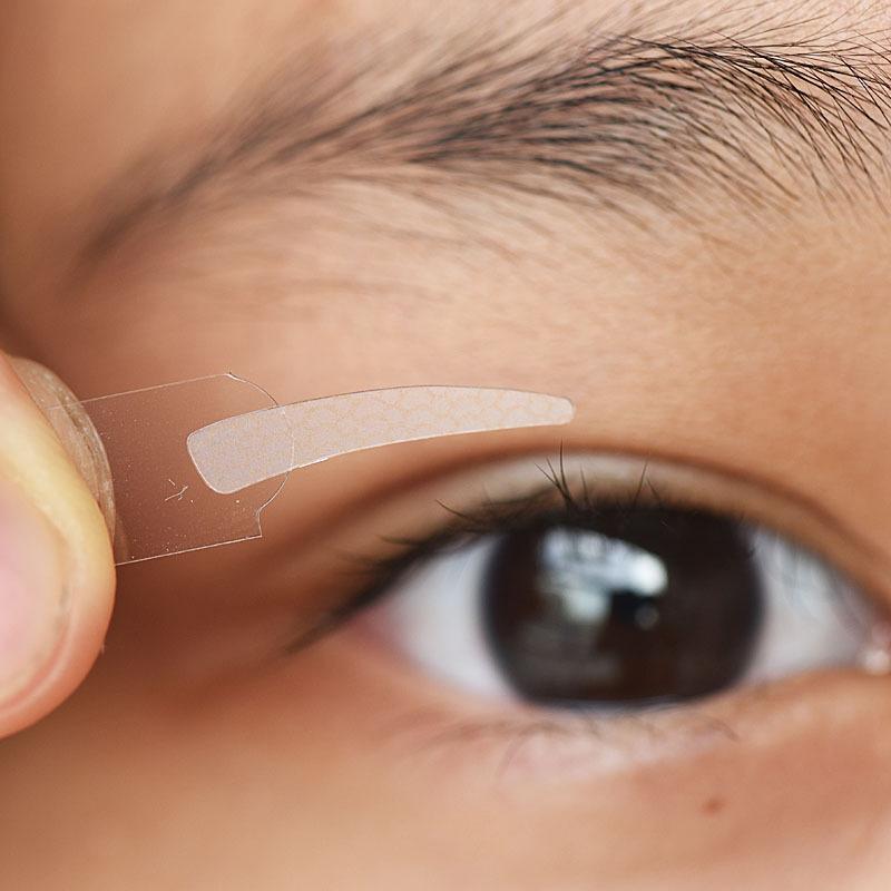 32Pcs/Sheet Double Eyelid Tape Ultra Stay Beautiful Eyes Invisible Waterproof Eye Big Eyes Makeup Tools Beginner Friendly