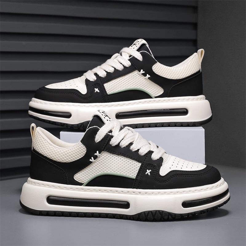 British Style Vulcanized Sneakers Men Street Style Sport Casual Shoes For Men New Walking Sneakers Male Fashion