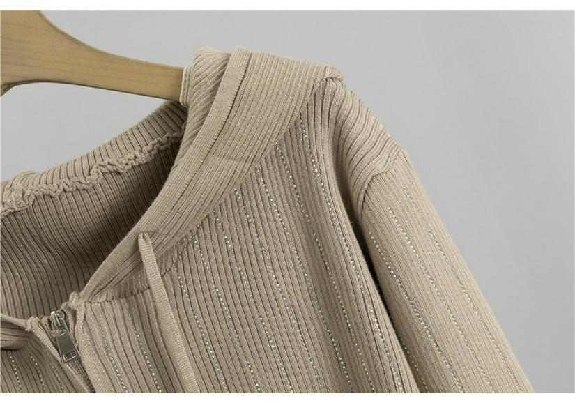 Conjunto de Calças de Perna Larga e Cardigã de Malha com Capuz - Moda Europeia Feminina Casual Outono/Inverno com Detalhes em Strass