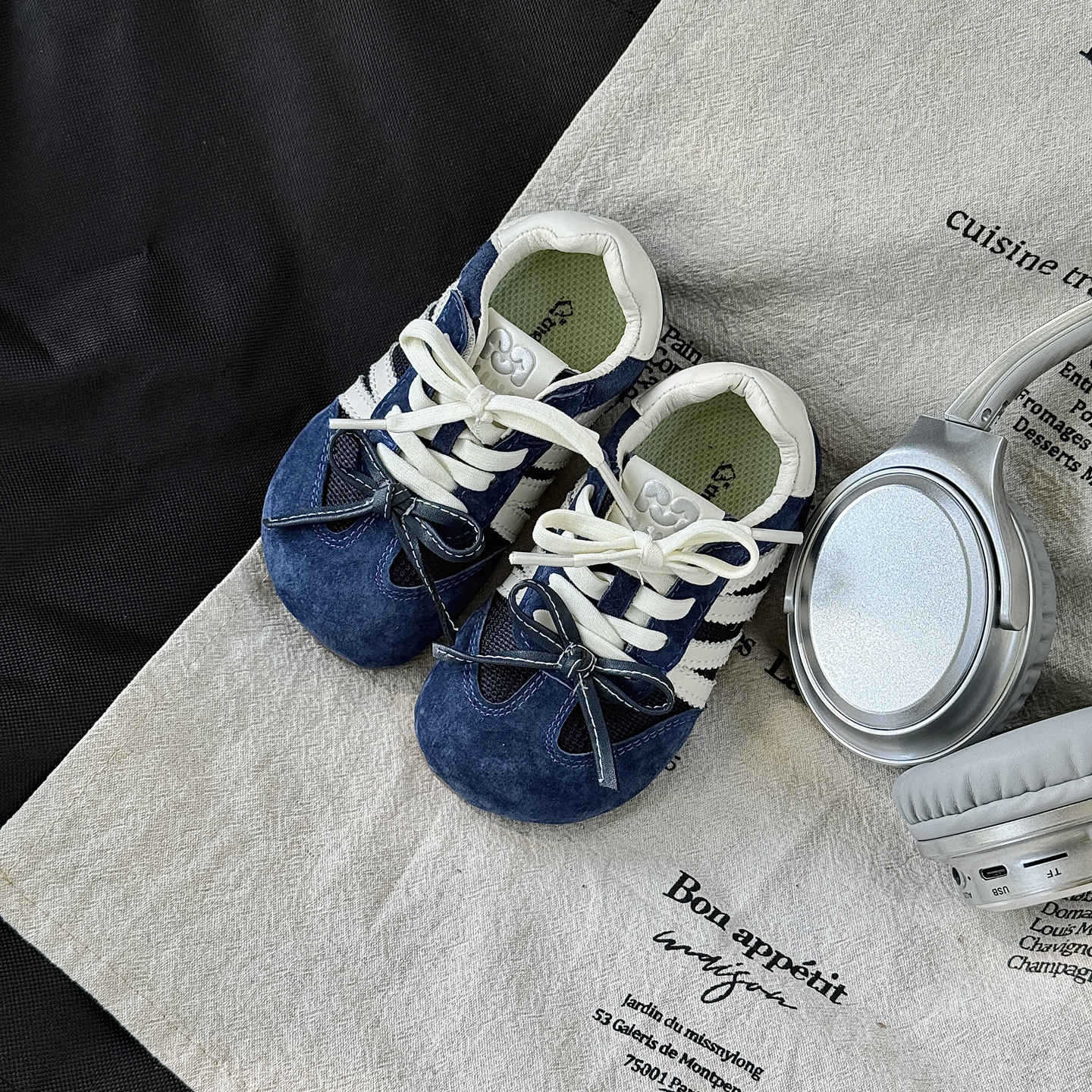 

XSHX Детская скрытая липучка Дексун Функциональные тонкоподошвенные туфли для мальчиков и девочек Обувь Вэньчжоу Осень Новая Кожаный Велюр Стабильные 25 темно-синий