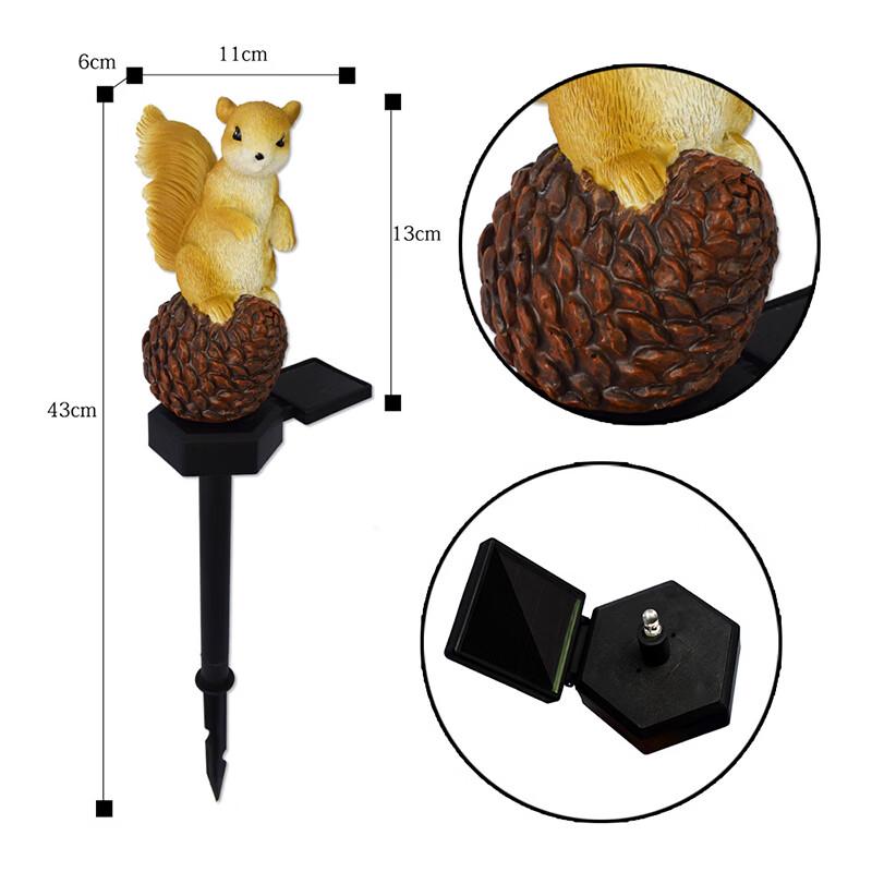 Solar Powered Pine Cone Squirrel Outdoor Decorative Light