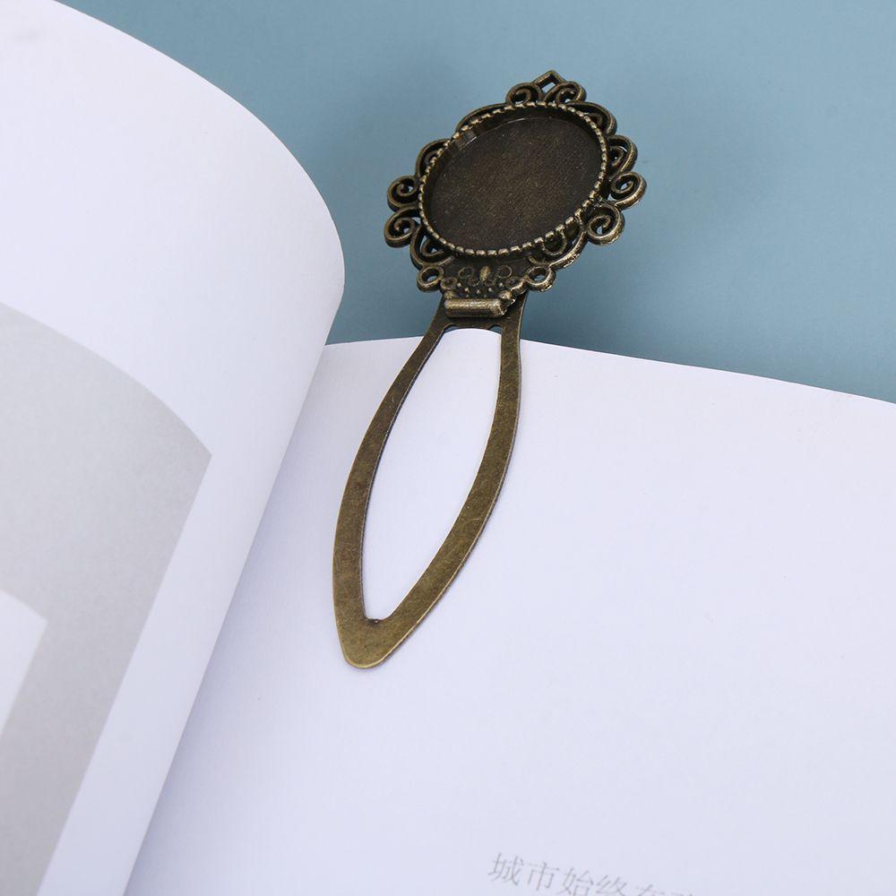 Vintage Bronzelegierung Lesezeichen Cabochon-Basis Cameo-Fassungen Retro Handgefertigtes Lesezeichen Antik-Bronze-Farbe Oval Eule Buchclips