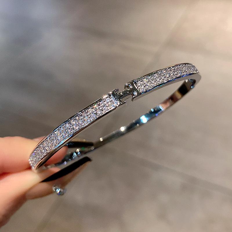 Starry Sky Fashion Paris Bridge Light Luxury Trendy Bracelet