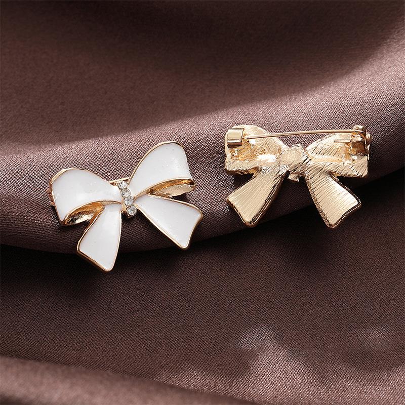 Broche Pequeno Fragrante Brilhante Laço Nó Contas Preto Broche Laço de Luto