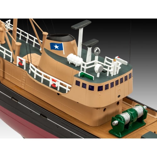 German Revell 1/142 Northsea Trawler 05204 Plastic Model