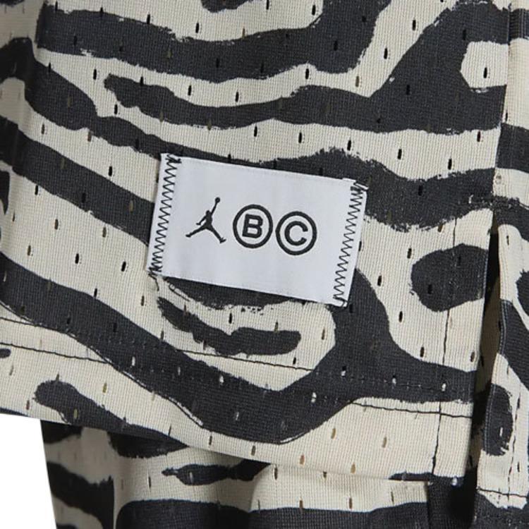 Men's Air Jordan Irregular Texture Alphabet Printing Mesh Training Sports Pearl White Vest DM1825-219
