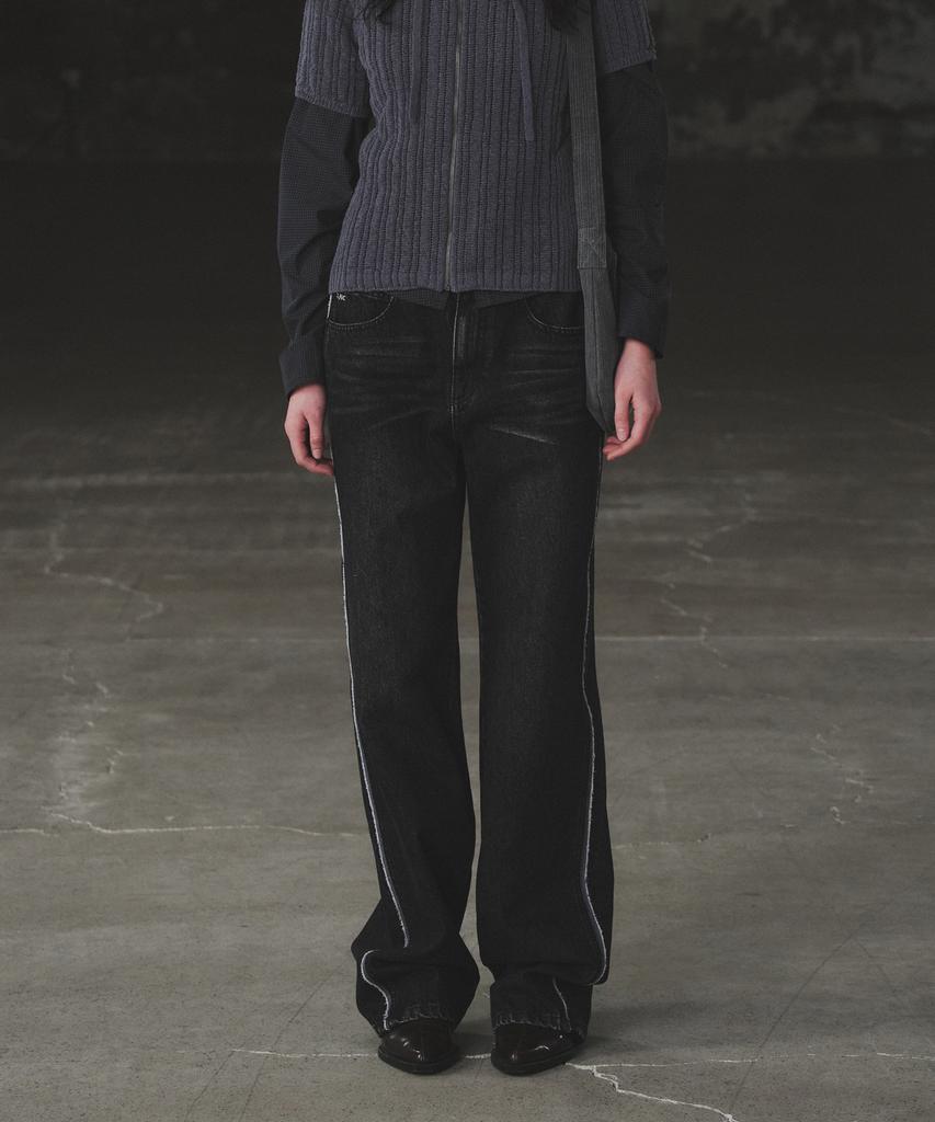 INSILENCE WOMEN Sideline Cut Denim Black