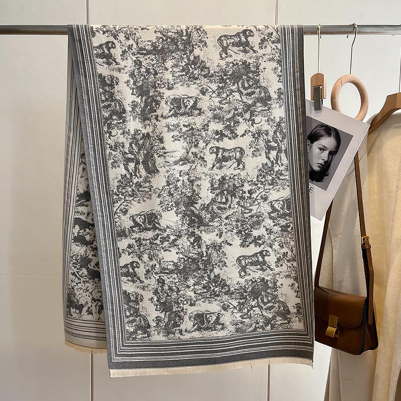 Autumn And Winter Popular Shawl Outside Women'S Scarf Office Blanket Cashmere Fringed Warm Scarf Live Stream