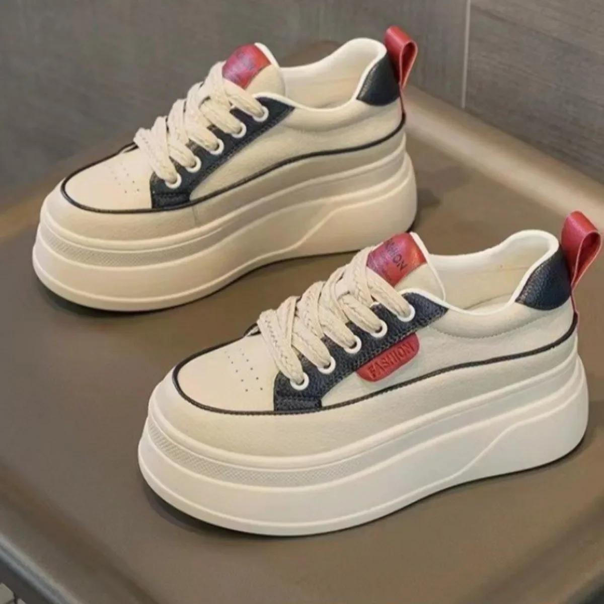 

Осенние женские туфли на платформе 2025 года, зимние кроссовки Plus Velvet Lace Up с круглым носком для женщин, увеличивающие рост, повседневные кроссовки для бега 34