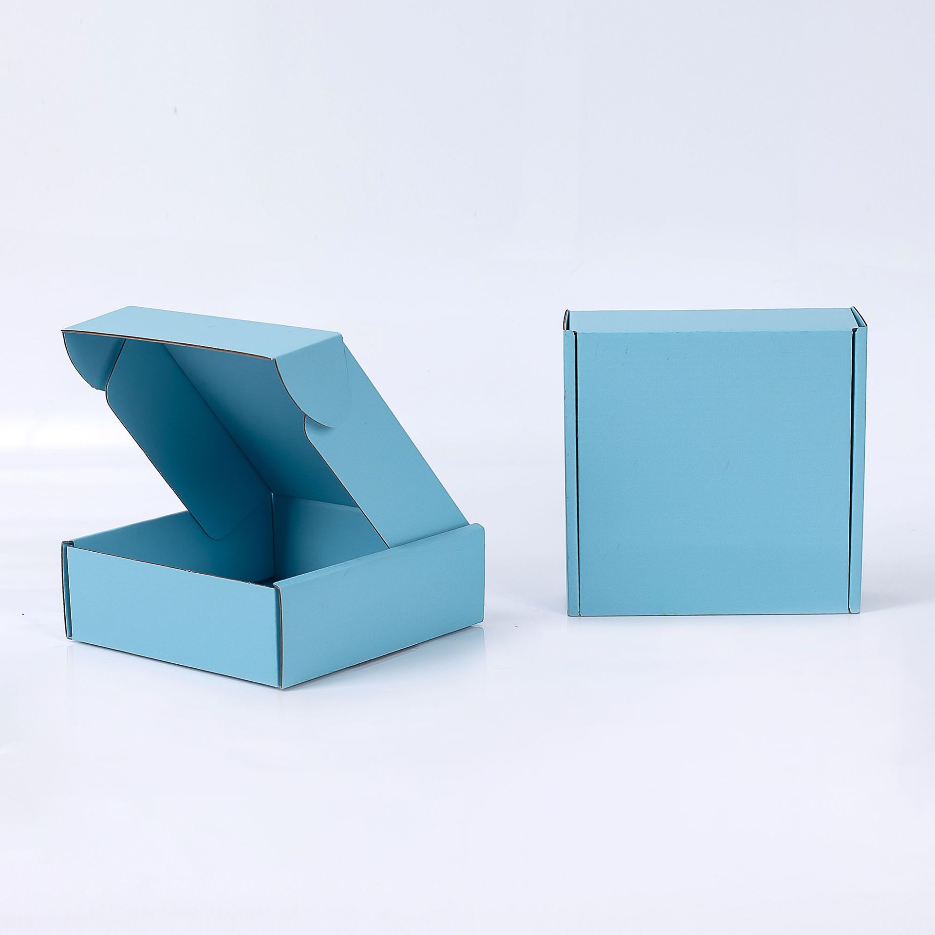 

1pc Pink Gift Box for Express Delivery - Christmas Gift Set T18 [150 * 150 * 75mm]; light blue