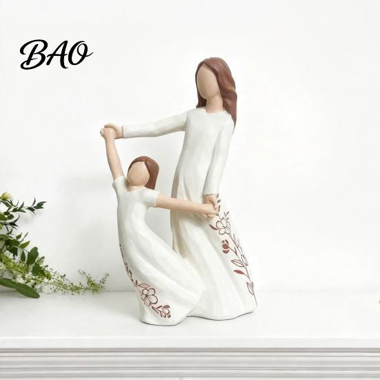 Heartwarming Family Keepsake Gifts for Mom from Daughter, Hand Painted Resin Mother Daughter Statue Figurine, Sentimental Mother's Day Healing