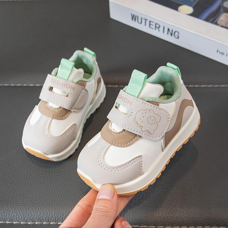 [Soft Sole Toddler Sneakers for Boys and Girls Leather Hook and Loop Non Slip Walking Shoes Casual Sport Shoes] size 18 хаки