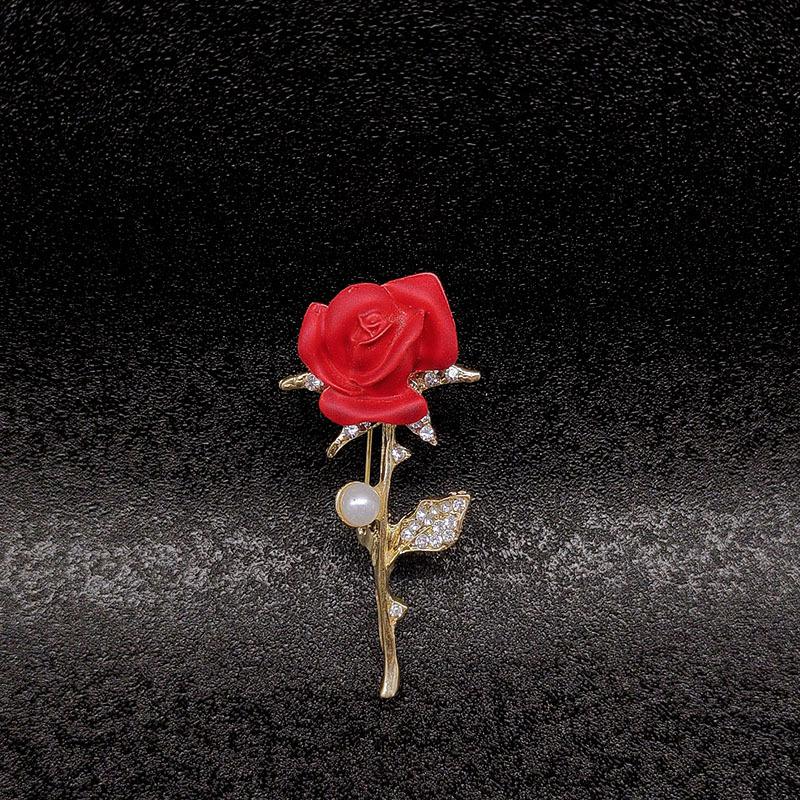 Red Rose Brooch - High-end Diamond-set Elegant Collarpin for Korean-style Anti-glare Pin Application