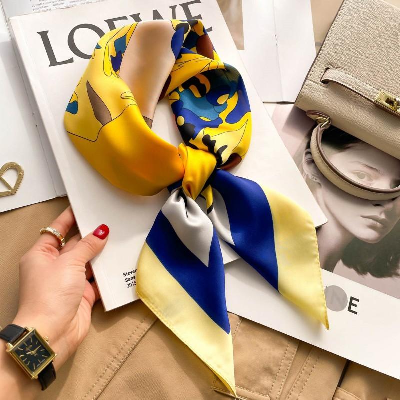Elegant Silk-Like Square Scarf Women Korean Style Print Neck Lightweight 70x70cm Nylon Fashion Accessory