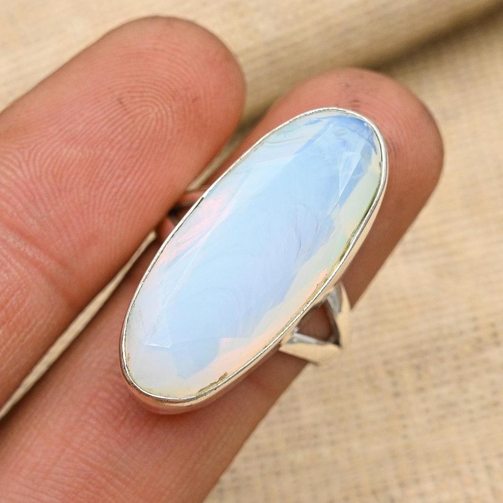 Milky Opal Gemstone Ručne vyrobený 925 masívny strieborný šperkový prsteň Darček pre ňu
