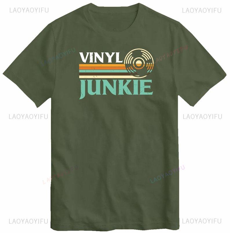 Vinyl Junkie Ventilate Graphic Tshirt Mens Music Lovers LP Records DJ Turntable Vintage Design Music Collector Gift Tee Tops