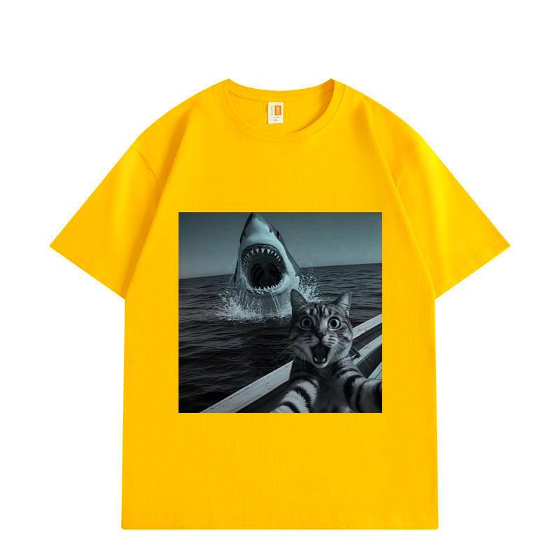 Selfie Chat avec Requin T-shirts Graphiques Drôles Hommes Femmes Mode Vintage Manches Courtes T-shirts Été Lâche Coton T-shirt