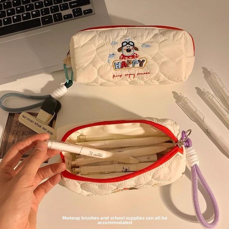 Stilren Hundpennaväska i Nylon Med Exklusiv Design För Mellanstadiet Och Högskolan