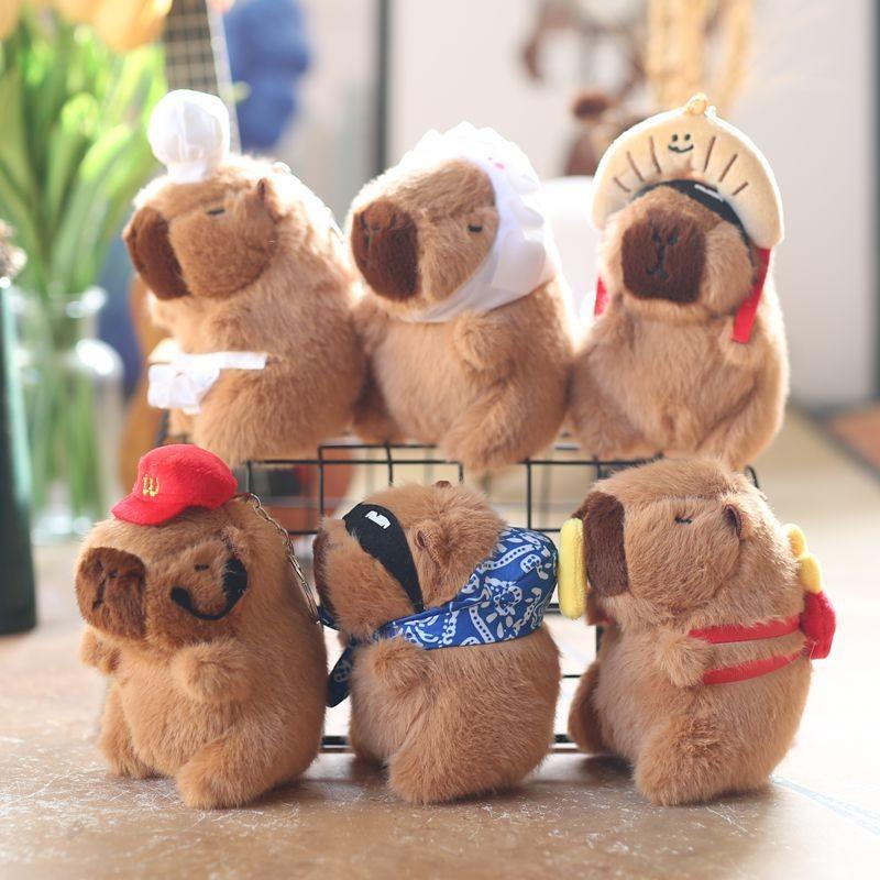 Charming White Capybara Plush Toy Soft Key Ring Cute Decorative Doll Keychain