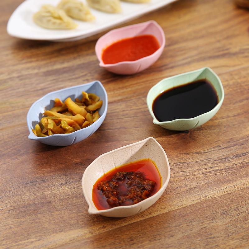 4pcs Heart Shaped Sauce Dishes Wheat Straw Appetizer Plates Food Dipping Bowls