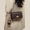 2025 New Autumn Winter Women's Bag Crossbody Small Bag Versatile High-end Envelope Bag Single Shoulder Phone Chain Bag