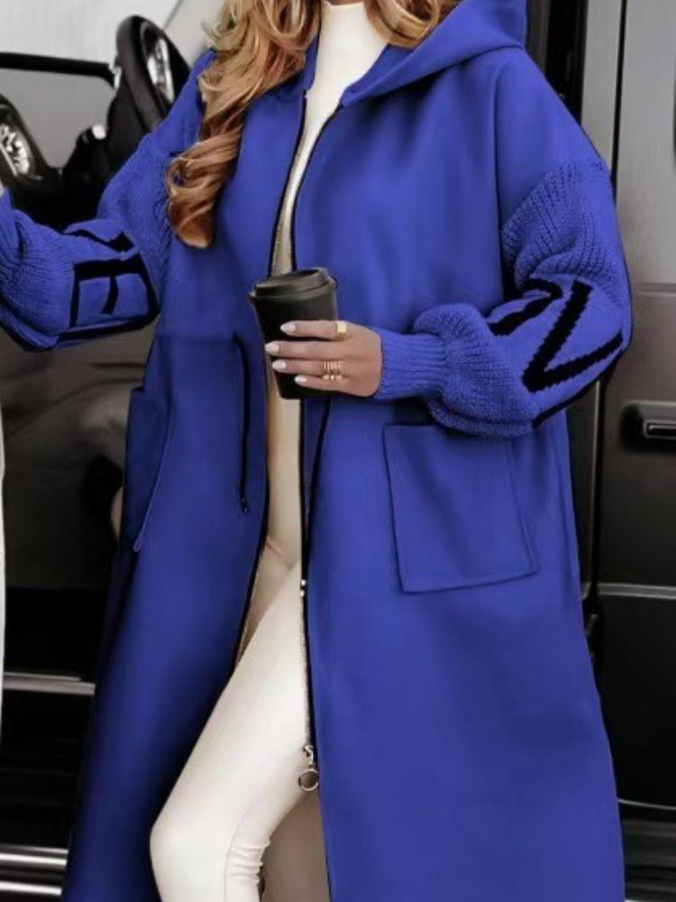 

Женское белое длинное пальто с капюшоном и принтом букв на черном рукаве 3XL синий