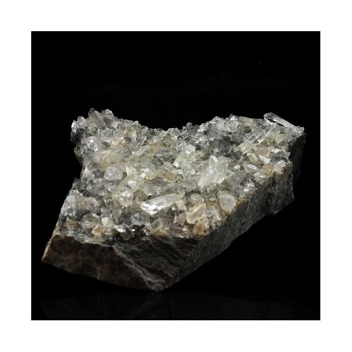 Pierres et Minéraux. Quartz Hyalin. 2046.0 ct. Les Deux Alpes, Oisans, France.