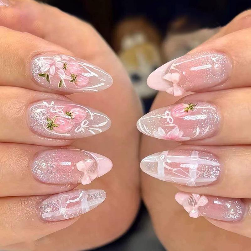 24PCS Faux Ongles Amande Roses Sucrées Fait Main Nœud Doré Ongles Français Faux Doux pour Femmes Ongles Artificiels Portables à Presser
