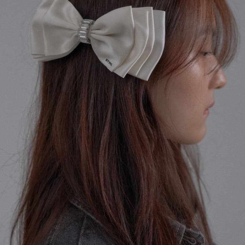 SORRY TOO MUCH LOVE Crystal Buckle Satin Ribbon Hairpin_Cream