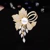 Xiaoxiangfeng Full Diamond Flower Brooch Femininity Elegant Pearl Brooch Niche Design Pin Suit Accessories