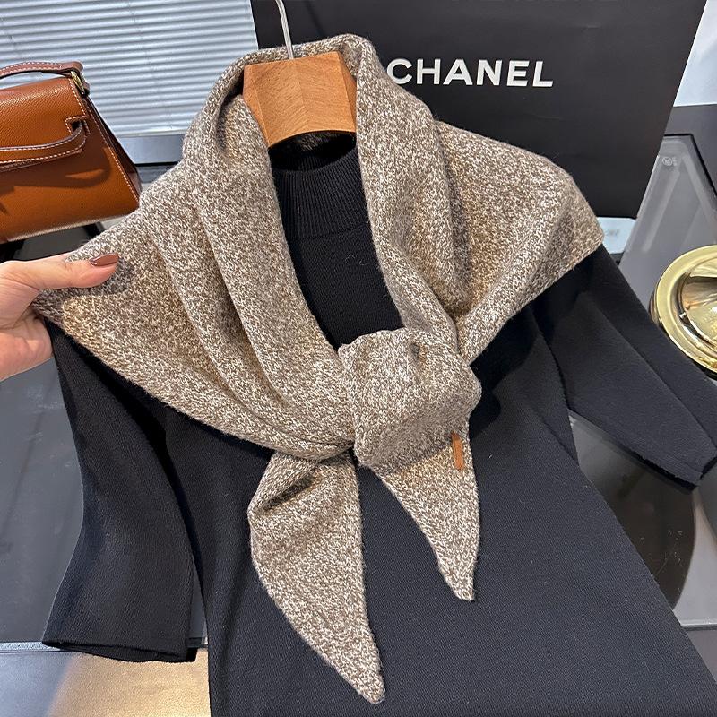 

Winter Korea Knitted Triangle Scarf Wool Warm Shawl Scarf Women Neck Protection Smallscarf Cashmere Scarf Fashion Scarves One Size