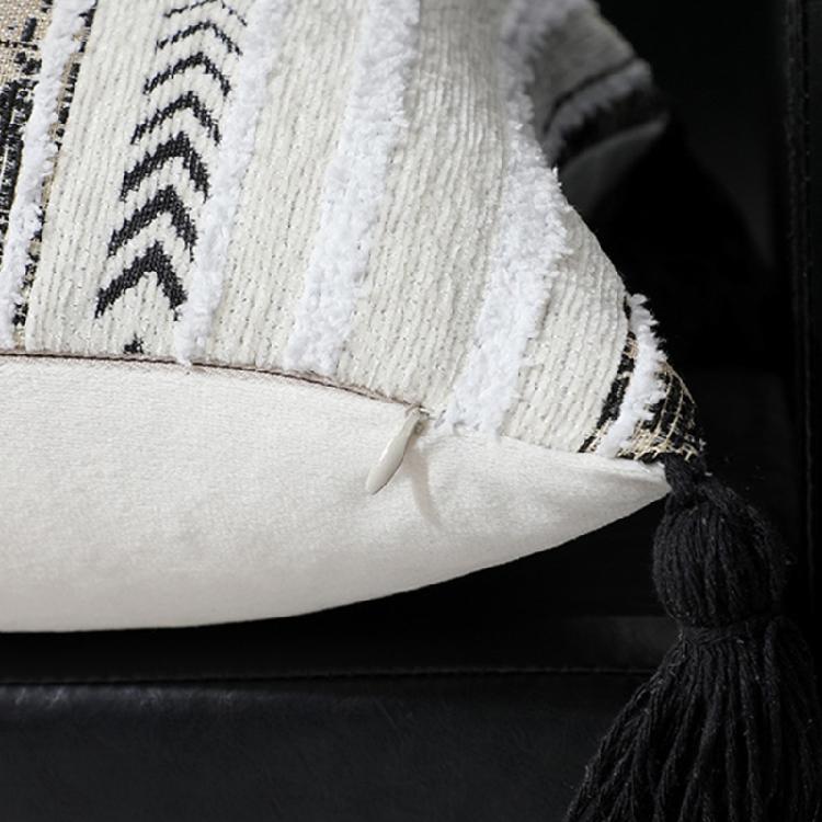 Plushes Chenilles Jacquard Stripeds Tassels Throw Pillow Cover, Bohemians Throw Pillow Cushions Sleeve for Fashionable Space