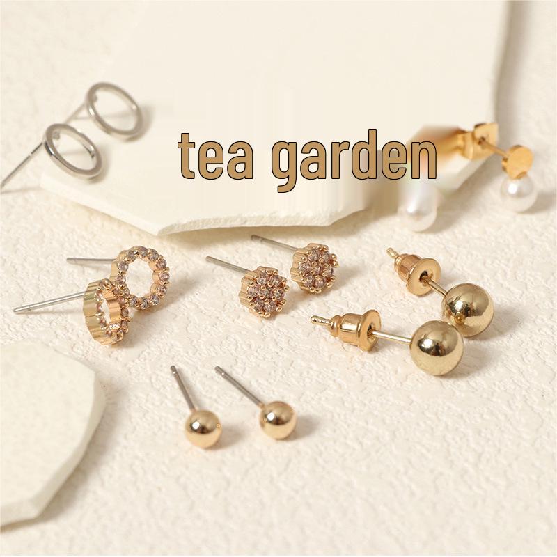 JUSTOP 18K Gold European & American Retro Stud Earrings for Women - High-End Simple Ear Cuffs & Hoops